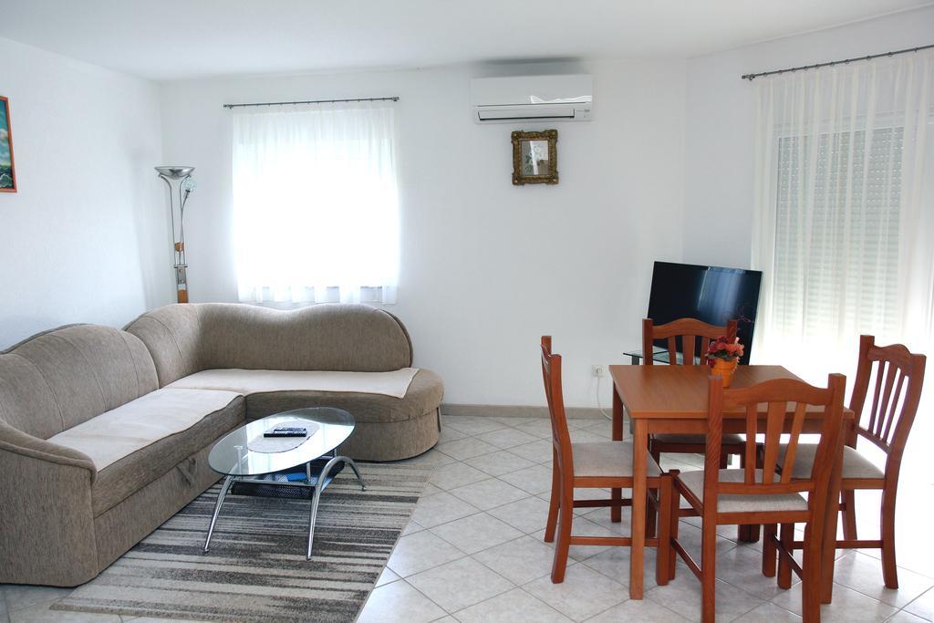 ביוגראד נה מורו Apartments Kata מראה חיצוני תמונה