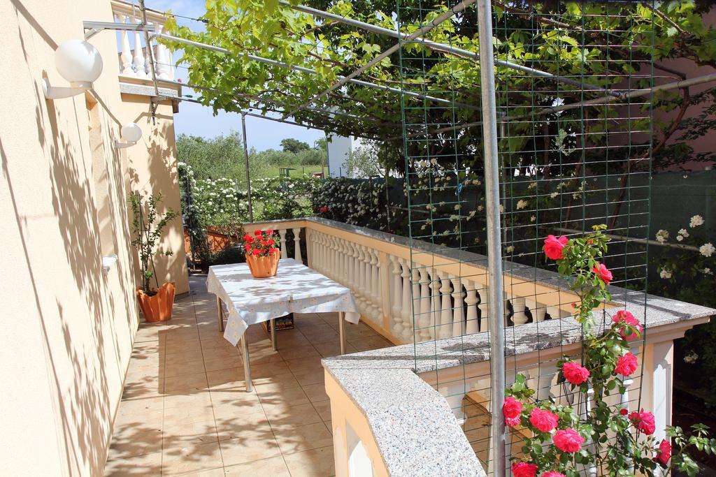 ביוגראד נה מורו Apartments Kata מראה חיצוני תמונה